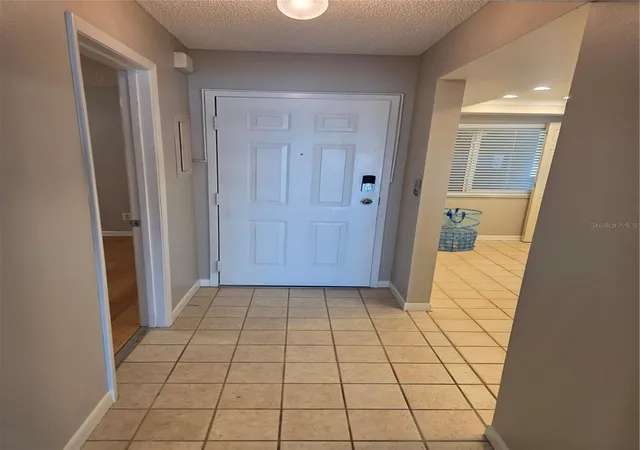 4th image of 650 Island Wy #202, Clearwater Beach, FL 33767 | MLS# TB8502064