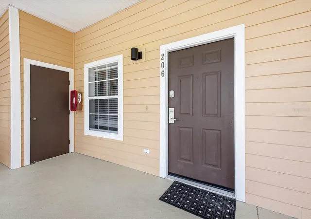 Listing Photo 4 - Condo for sale in building located at 206 Andros Ave, DAVENPORT, FL 33897 - Unit #15202
