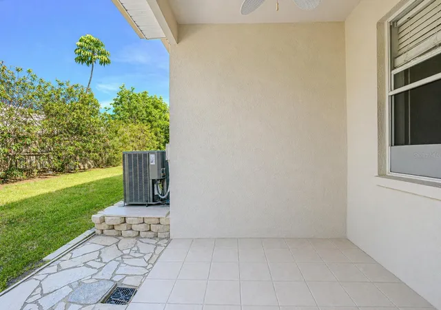 Homes for sale in Kenneth City, FL | 6400 46th Ave N #3, Kenneth City, FL 33709 | MLS# TB8502081
