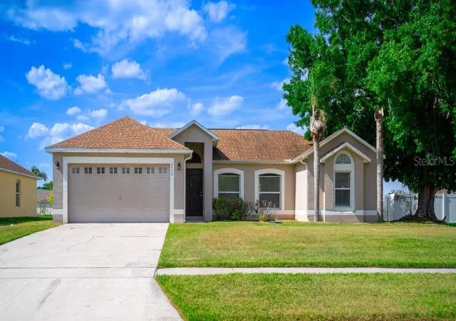Homes for sale in Kissimmee, FL | 2470 Augusta Wy, Kissimmee, FL 34746 | MLS# S5148695