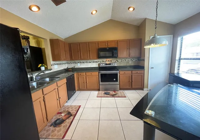 2nd image of 3050 Golden Rock Dr, Orlando, FL 32818 | MLS# O6402581