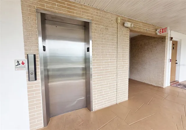 Homes for sale in St Petersburg, FL | 6015 19Th St N #314, St Petersburg, FL 33714 | MLS# TB8502121