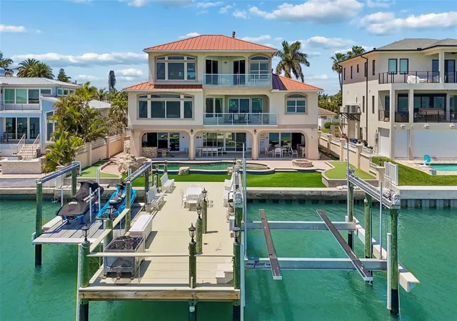 3rd image of 1203 Bay Dr, Belleair Beach, FL 33786 | MLS# TB8502133