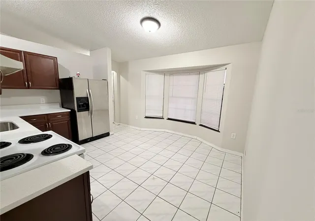 Homes for sale in Deltona, FL | 2873 Cottondale Dr, Deltona, FL 32738 | MLS# O6402606