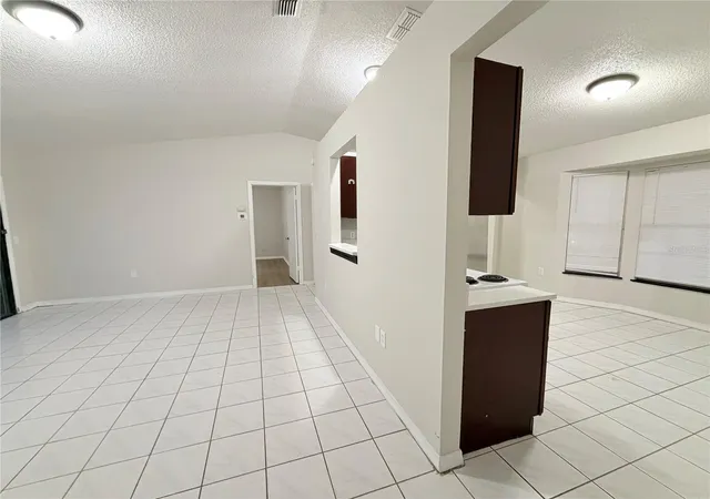 Homes for sale in Deltona, FL | 2873 Cottondale Dr, Deltona, FL 32738 | MLS# O6402606