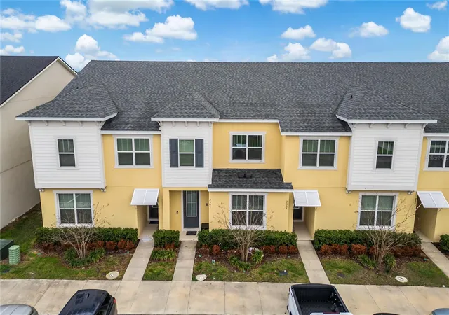 Photo 2 of Townhouse for sale at 2309 Distant Sun Trl, Kissimmee, FL 34747 | MLS# S5148713 | Listing updated on 2026-10-27