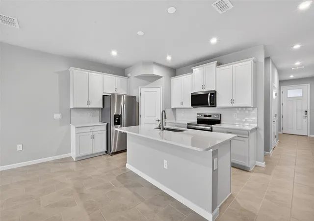 Photo 3 of Sale Pending at 9179 Aurelia Ave, Parrish, FL 34219 | MLS# TB8502159 | Listing updated on 2026-09-03