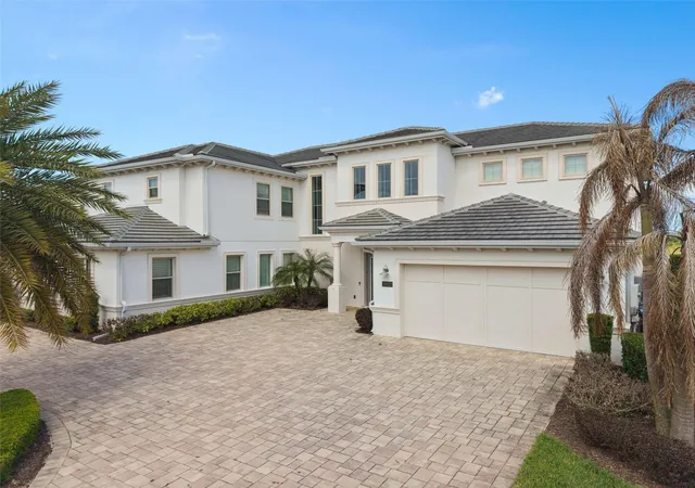 Photo 3 of Single family home for sale at 15522 Shorebird Ln, Winter Garden, FL 34787 | MLS# O6402632 | Listing updated on 2026-04-28