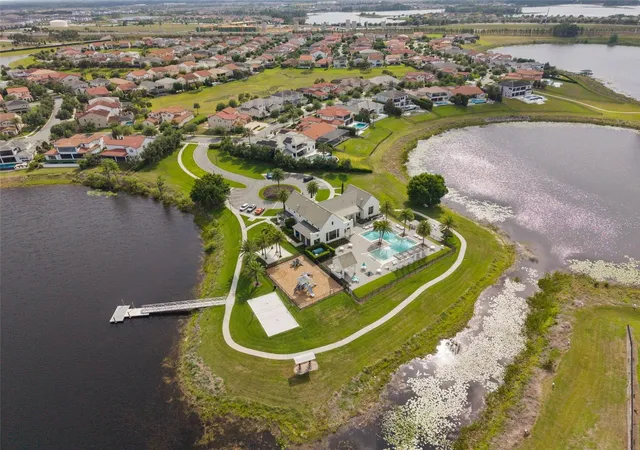 Photo 78 of Mansion for sale at 15522 Shorebird Ln, Winter Garden, FL 34787 | MLS# O6402632 | Listing updated on 2026-04-28