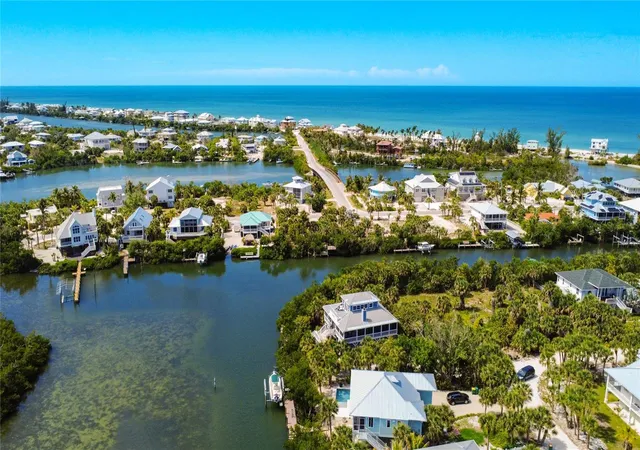 2nd image of 39 Bayshore Cir, Placida, FL 33946 | MLS# TB8502162