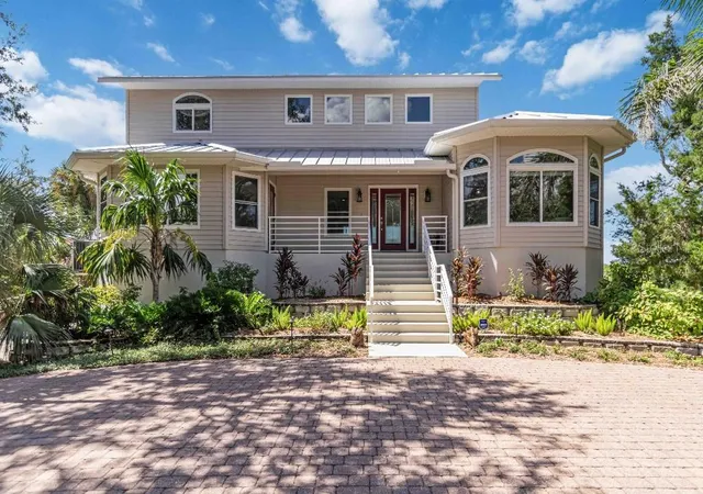 1st image of 6511 Bayshore Rd, Palmetto, FL 34221 | MLS# TB8502169