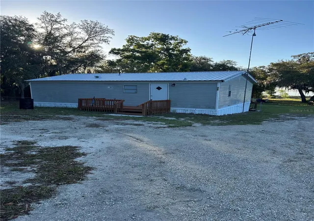 24th image of 212 Ashley St, Hawthorne, FL 32640 | MLS# GC539837