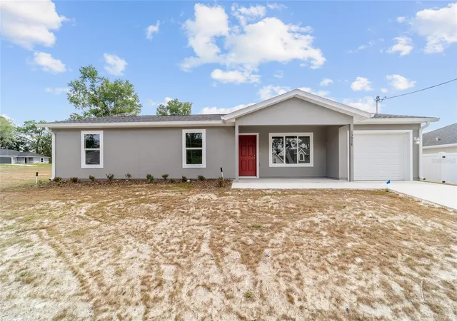 3rd image of 13078 Ne 7Th Loop, Silver Springs, FL 34488 | MLS# OM723634