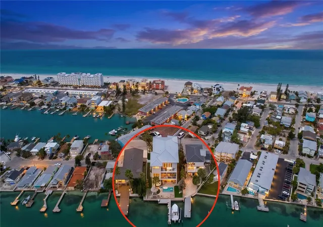 3rd image of 306 Bay Plz, Treasure Island, FL 33706 | MLS# TB8502233