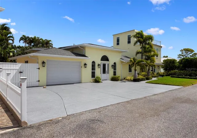 3rd image of 620 Cornwell On The Gulf, Venice, FL 34285 | MLS# N6144106
