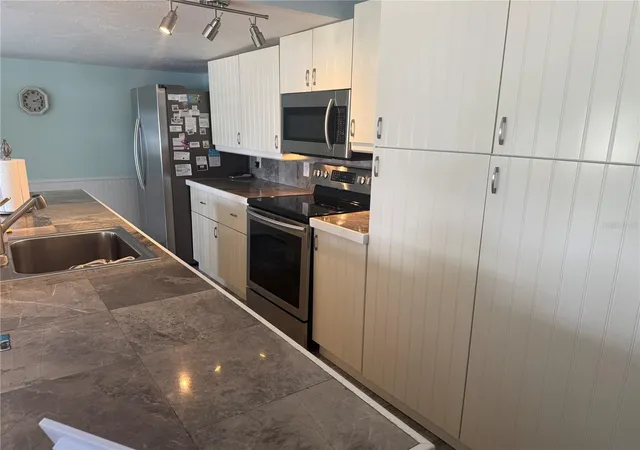 5th image of 6190 Daffodil Rd, Venice, FL 34293 | MLS# N6144107
