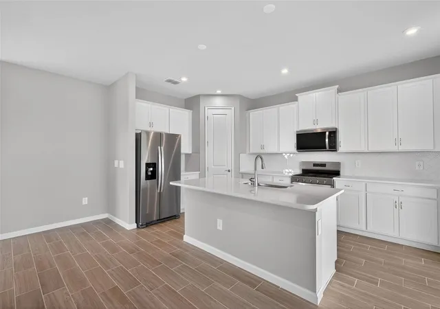 Photo 4 of Single family home for sale at 13018 Sunseed St, Parrish, FL 34219 | MLS# TB8502252 | Listing updated on 2026-10-25