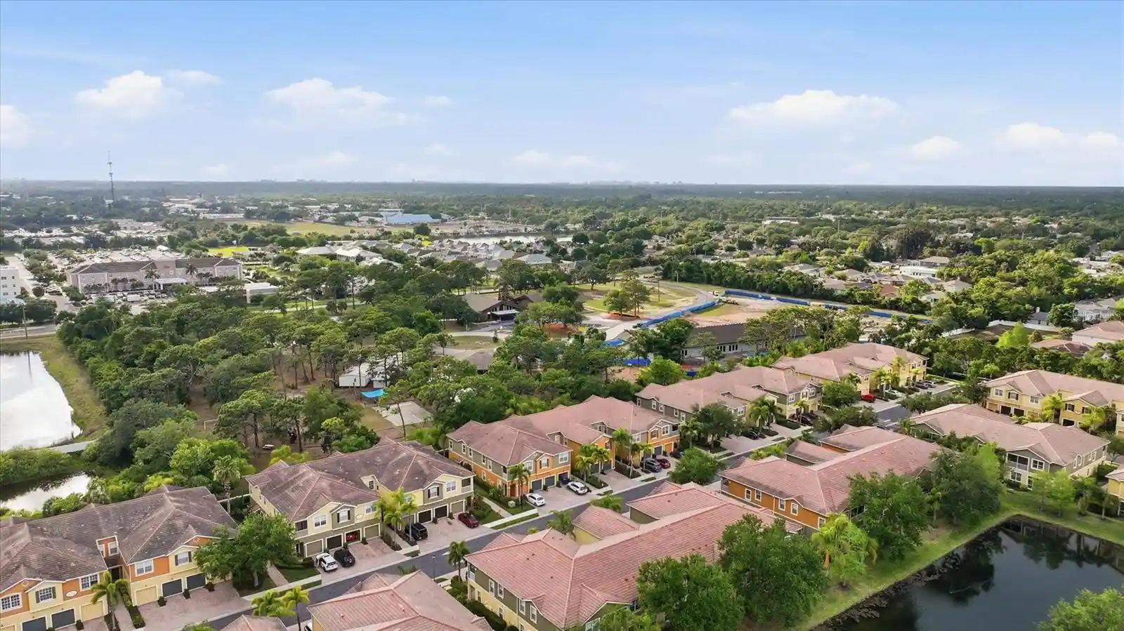 Listing Photo 39 - Condo for sale in 7839 Limestone Ln located at 7839 Limestone Ln, SARASOTA, FL 34233 - Unit #12-204
