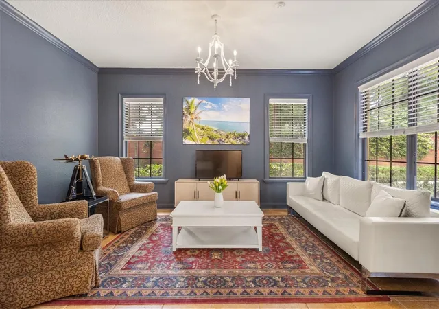 Photo 4 of Single family home for sale at 1244 E Lake Colony Dr, Maitland, FL 32751 | MLS# O6402702 | Listing updated on 2026-08-07