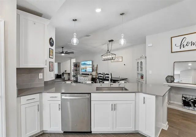 4th image of 5671 Wood Bridge Pl, St Cloud, FL 34771 | MLS# O6402704