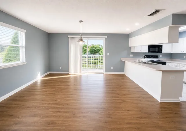 4th image of 1013 Apollo Beach Blvd #202, Apollo Beach, FL 33572 | MLS# S5148742