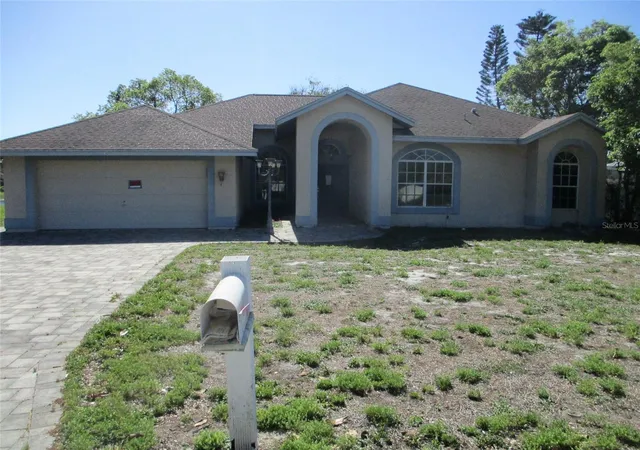 Photo 1 of Single family home for sale at 8904 Planters Ln, New Port Richey, FL 34654 | MLS# W7885244 | Listing updated on 2026-09-02