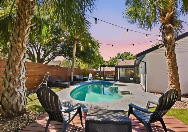 Photo 4 of Single family home for sale at 4606 Buckeye Rd, Tampa, FL 33624 | MLS# TB8502322 | Listing updated on 2026-08-07