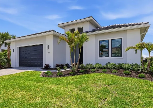Photo 4 of Single family home for sale at 8959 Baroque Ter, Sarasota, FL 34240 | MLS# A4691618 | Listing updated on 2026-08-11