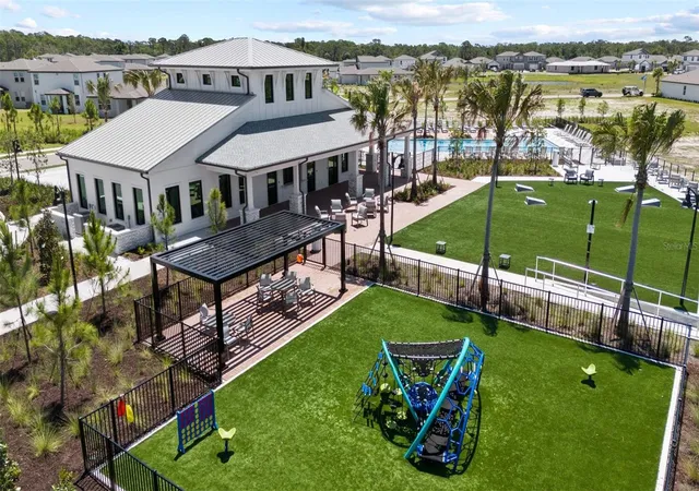 Photo 3 of Sale Pending at 422 Sun Chaser Dr, Nokomis, FL 34275 | MLS# TB8502360 | Listing updated on 2026-07-29