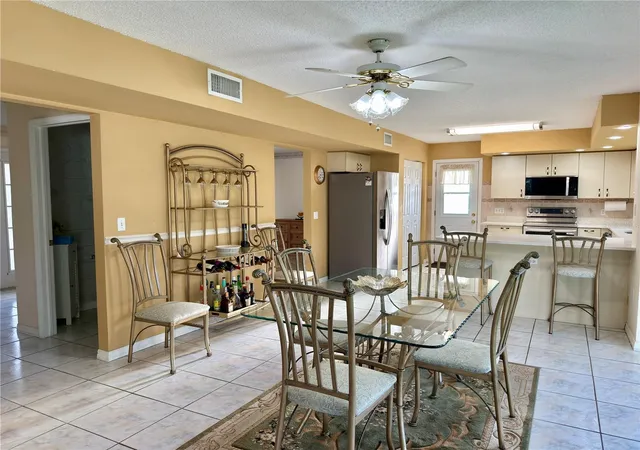 Photo 3 of Single family home for sale at 1702 Sunkissed Dr, Tarpon Springs, FL 34689 | MLS# TB8502362 | Listing updated on 2026-08-25