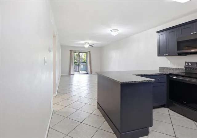 4th image of 6033 34Th St W #136, Bradenton, FL 34210 | MLS# C7525435