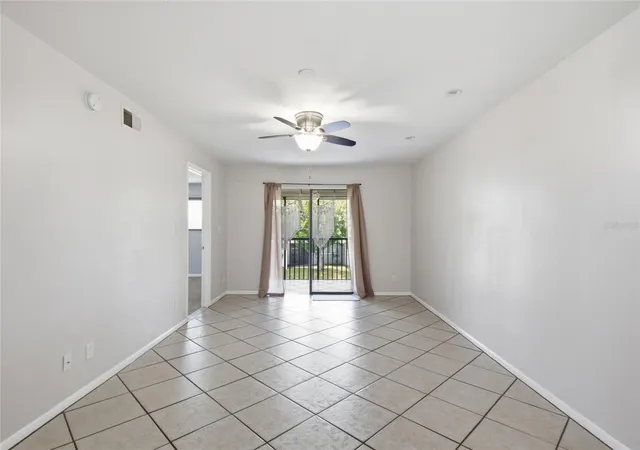 5th image of 6033 34Th St W #136, Bradenton, FL 34210 | MLS# C7525435