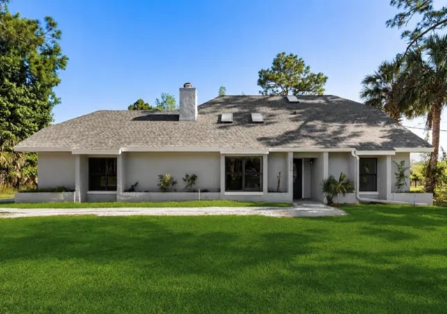 1st image of 1540 Stone Trl, Deltona, FL 32725 | MLS# O6402804