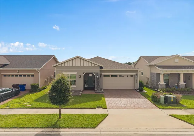 Photo 2 of Single family home for sale at 2905 Tupelo Loop, Saint Cloud, FL 34772 | MLS# O6402805 | Listing updated on 2026-10-08