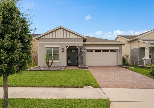 Photo 3 of Single family home for sale at 2905 Tupelo Loop, Saint Cloud, FL 34772 | MLS# O6402805 | Listing updated on 2026-10-08