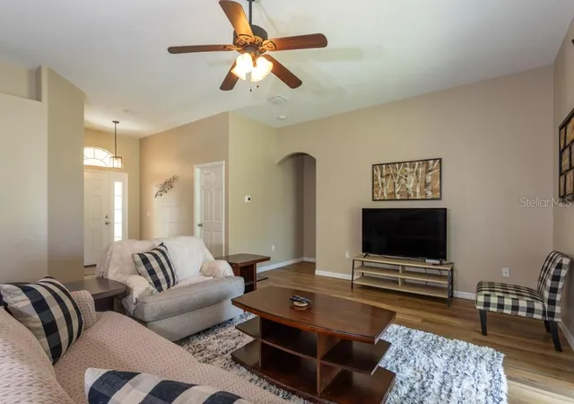 Homes for sale in Palm Coast, FL | 35 Foxhall Ln, Palm Coast, FL 32137 | MLS# FC318097