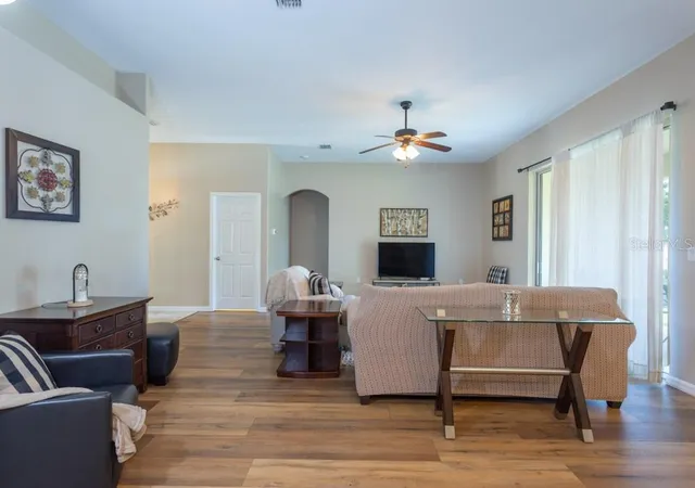 Homes for sale in Palm Coast, FL | 35 Foxhall Ln, Palm Coast, FL 32137 | MLS# FC318097