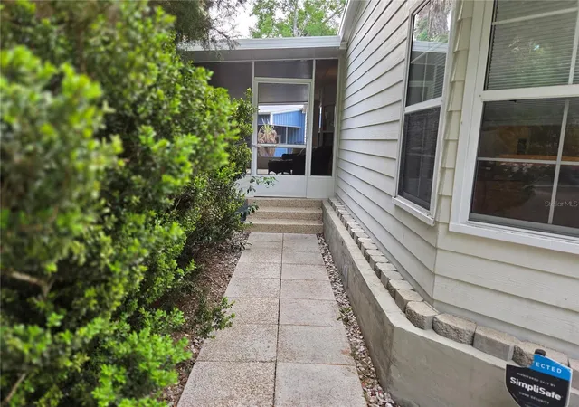 Manufactured home for sale at 421 Margaret St, BRONSON, FL 32621 | MLS# OM723676