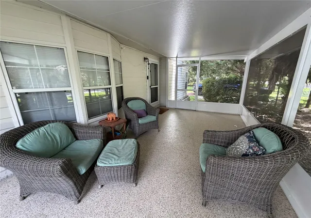 Photo 3 of Manufactured home for sale at 421 Margaret St, Bronson, FL 32621 | MLS# OM723676 | Listing updated on 2026-10-06