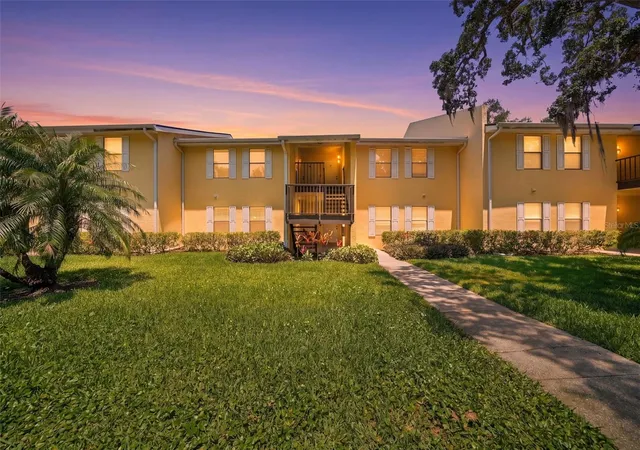 1st image of 3001 58Th Ave S #1005, Saint Petersburg, FL 33712 | MLS# TB8502465