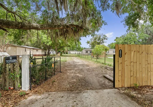 Homes for sale in Palatka, FL | 3511 S Palm Ave, Palatka, FL 32177 | MLS# O6402839