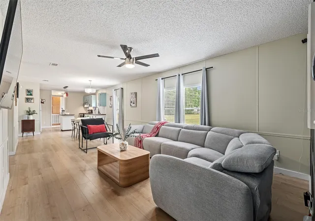 Photo 3 of Manufactured home for sale at 3511 S Palm Ave, Palatka, FL 32177 | MLS# O6402839 | Listing updated on 2026-10-06