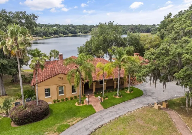 1st image of 1909 Country Club Dr, Eustis, FL 32726 | MLS# G5111651
