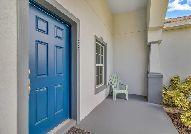 Photo 3 of Sale Pending at 932 Albertville Ct, Kissimmee, FL 34759 | MLS# S5148781 | Listing updated on 2026-10-21