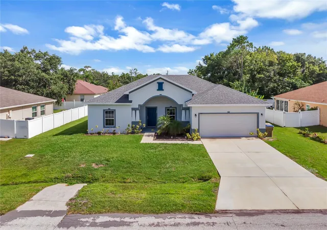Photo 4 of Sale Pending at 932 Albertville Ct, Kissimmee, FL 34759 | MLS# S5148781 | Listing updated on 2026-10-21