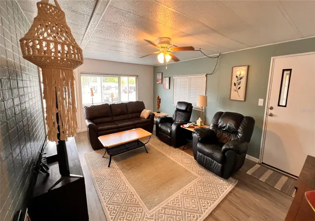 4th image of 9287 Highpoint Blvd, Brooksville, FL 34613 | MLS# W7885256