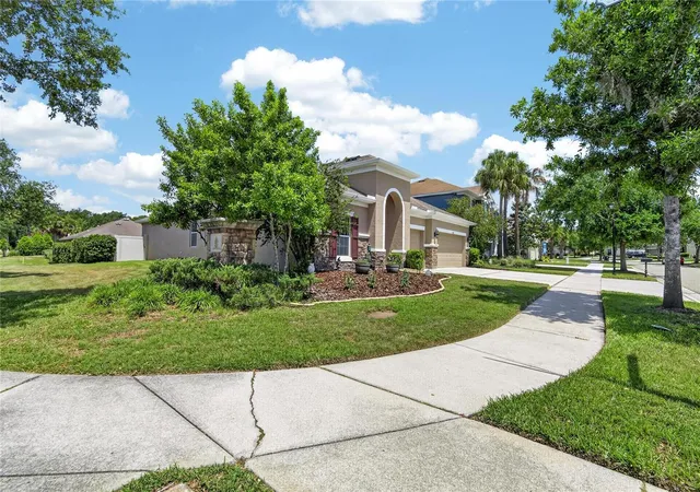 5th image of 11321 Scribner Station Ln, Lithia, FL 33547 | MLS# TB8502499