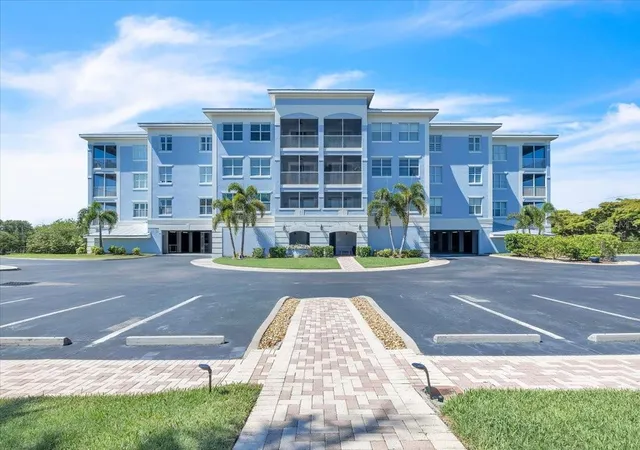 Photo 3 of Condo for sale at 2001 Bal Harbor Blvd #2207, Punta Gorda, FL 33950 | MLS# C7525449 | Listing updated on 2026-09-19