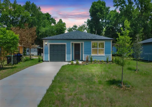 1st image of 3411 Warren Sapp Dr, Apopka, FL 32712 | MLS# O6402869