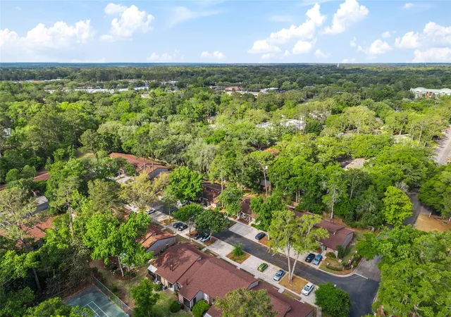Homes for sale in Gainesville, FL | 2738 Nw 39th Dr, Gainesville, FL 32606 | MLS# GC539866